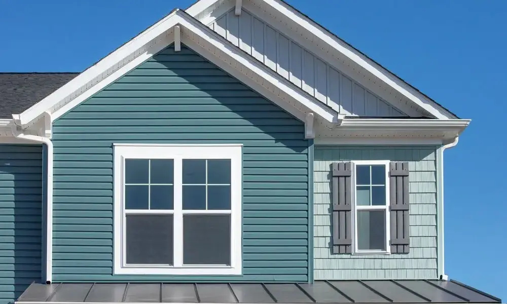 Roof repair and inspection services in Marinette